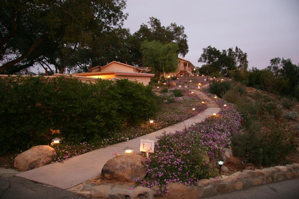 Ojai Retreat & Inn Buitenkant foto