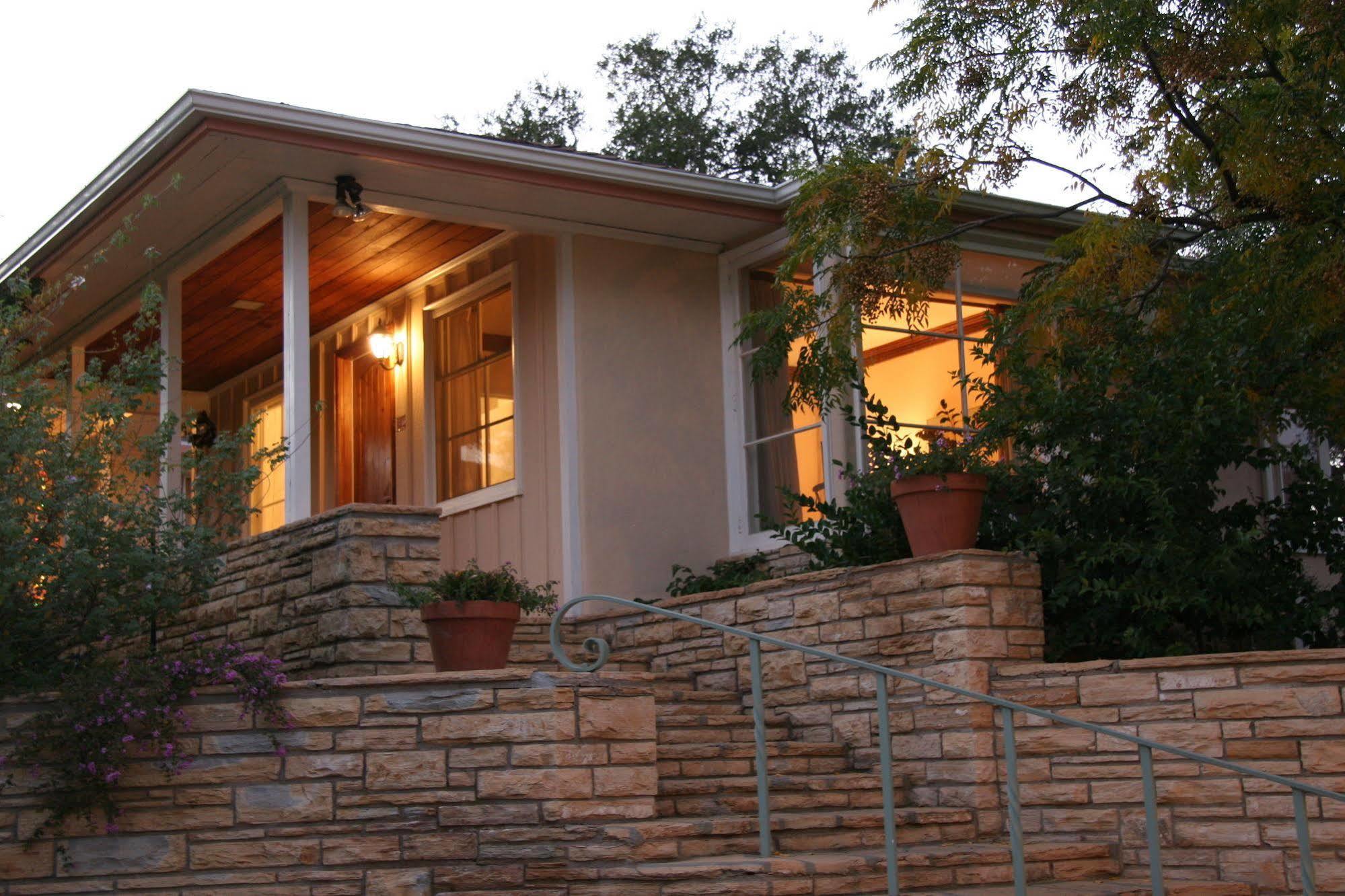 Ojai Retreat & Inn Buitenkant foto