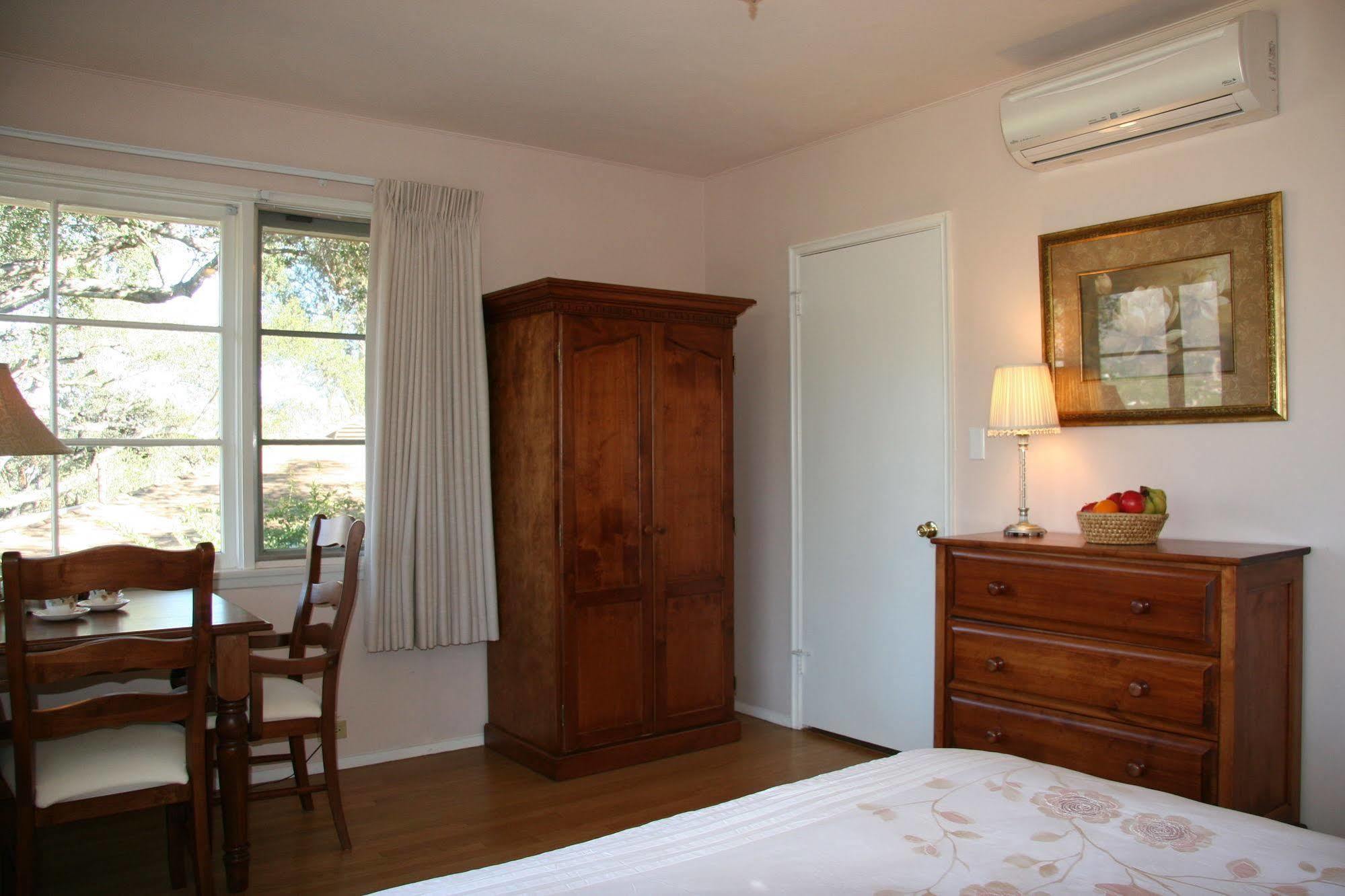 Ojai Retreat & Inn Buitenkant foto